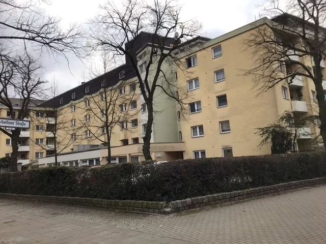 Schöne 1-Zimmer-Wohnung in Seniorenanlage in Berlin-Spandau — photo 1